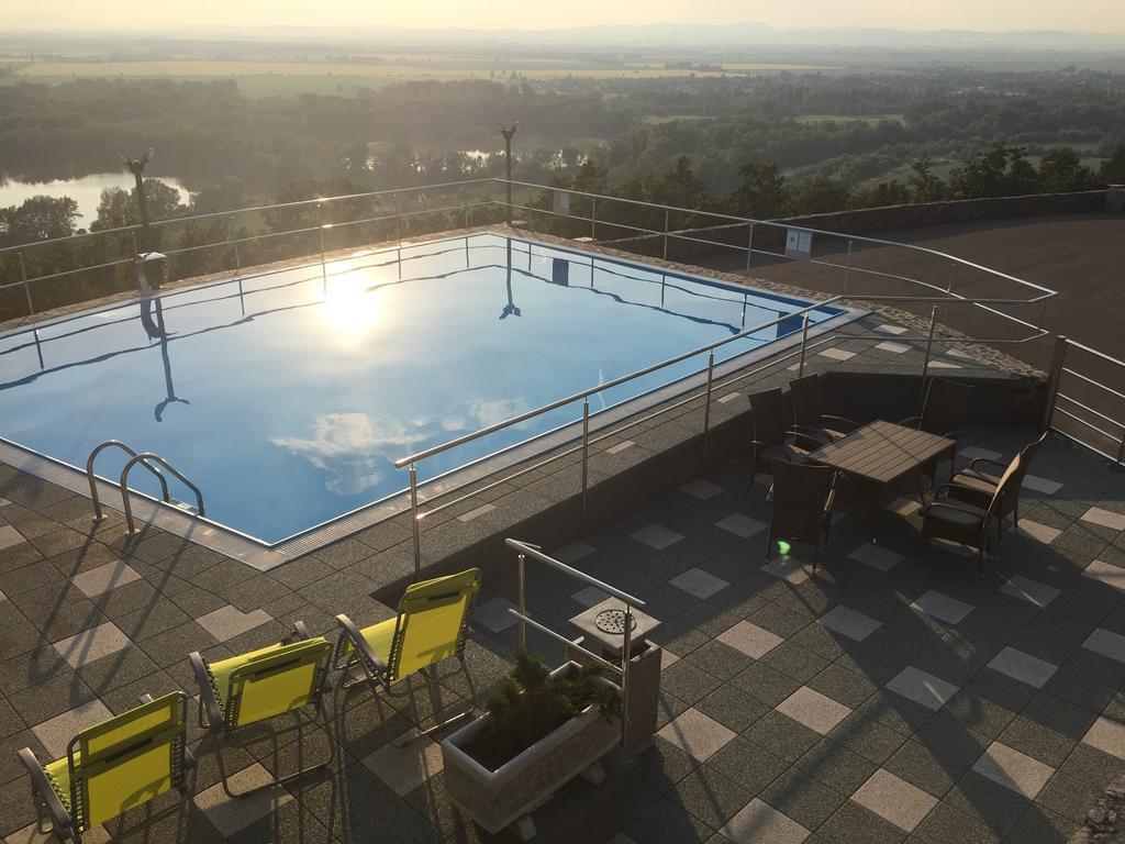 Wellness Pension Inovec Jalsove Экстерьер фото