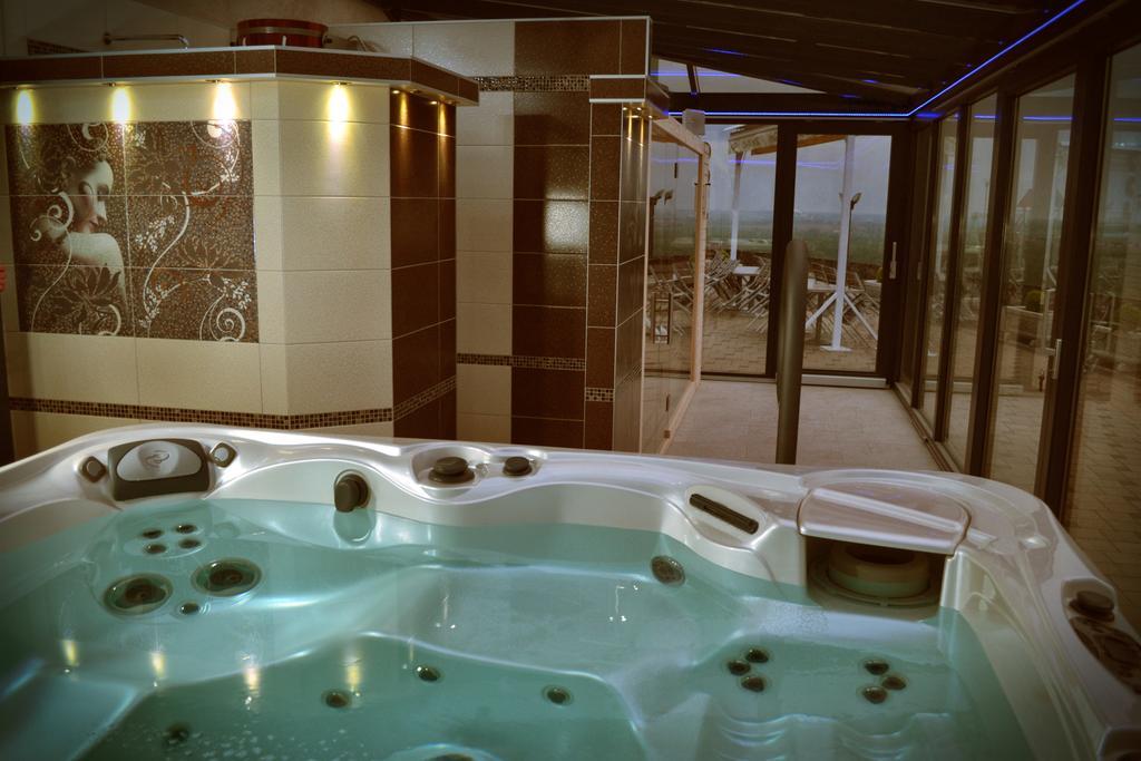 Wellness Pension Inovec Jalsove Экстерьер фото