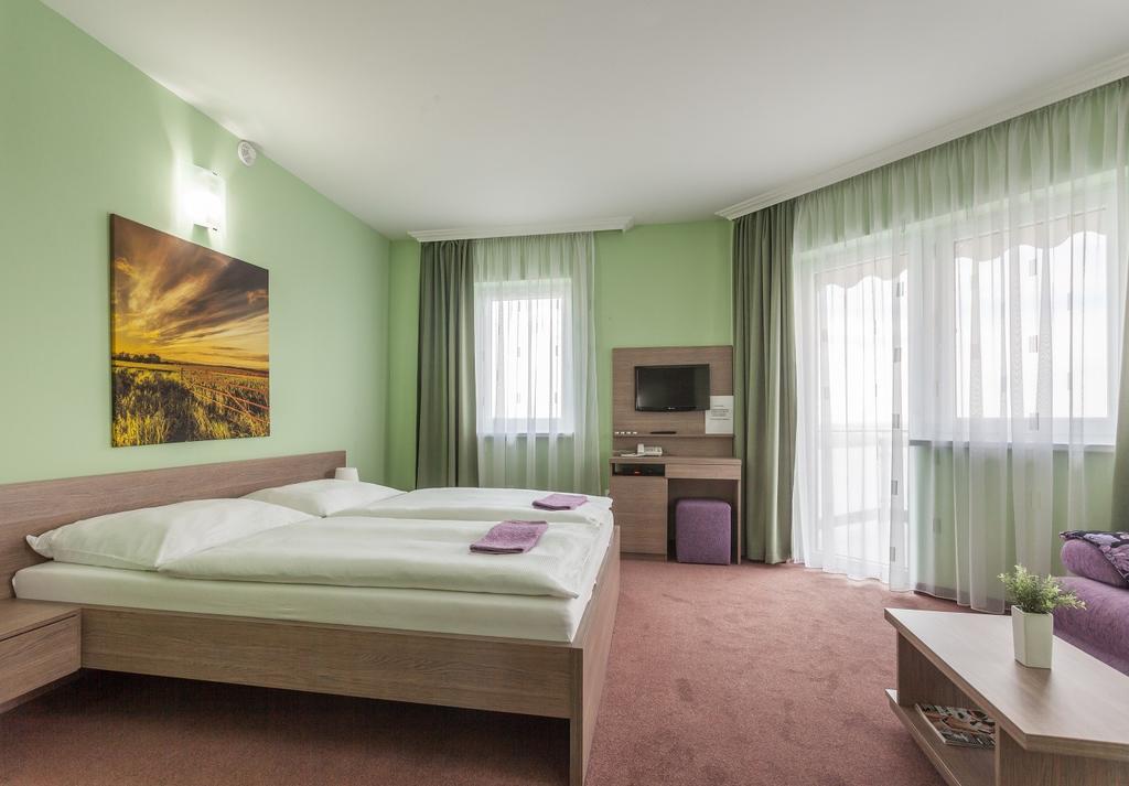 Wellness Pension Inovec Jalsove Экстерьер фото